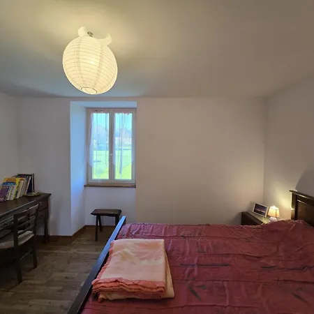 Familial Avec Cheminee, Ping-pong, Pres De La Grotte De Et Du Chateau De Hautefort - Fr-1-616-8 Holiday home *