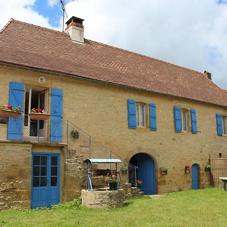Familial Avec Cheminee, Ping-pong, Pres De La Grotte De Et Du Chateau De Hautefort - Fr-1-616-8 Holiday home